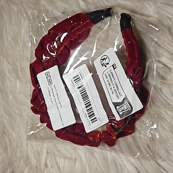 Velvet Rhinestone Headband - Picture 8 of 8